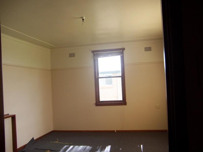 13 Burr Avenue, Nowra NSW 2541