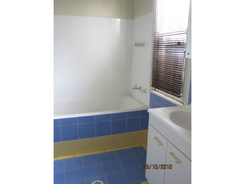 47 Moss Street, Nowra NSW 2541