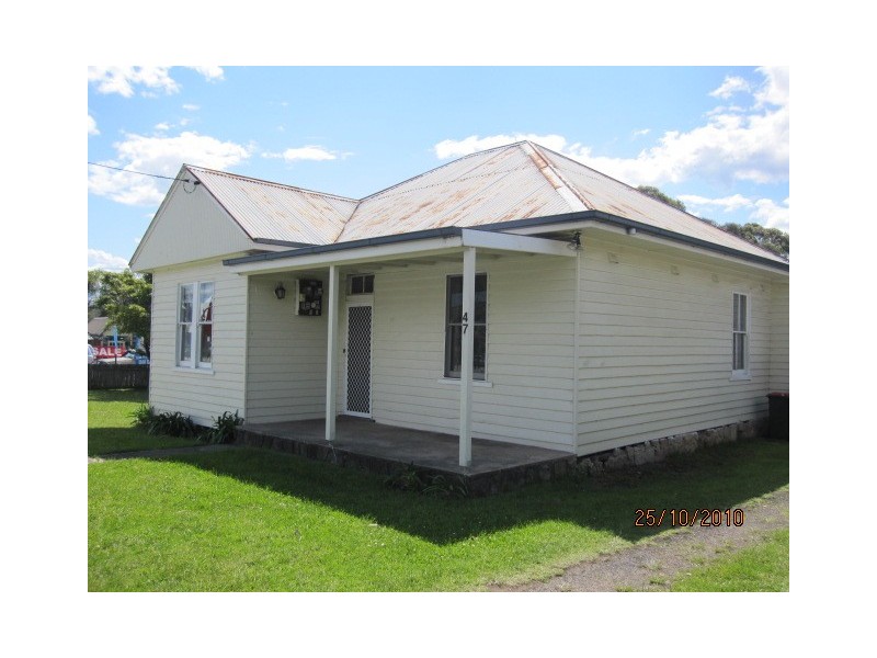47 Moss Street, Nowra NSW 2541