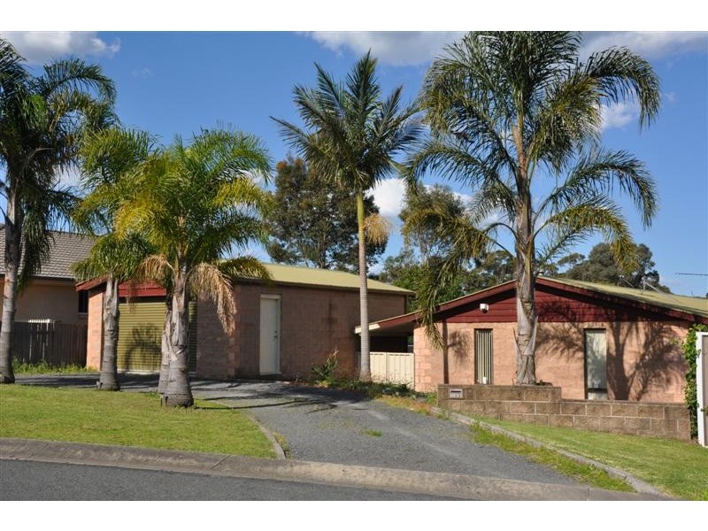 1 Glenair Avenue, West Nowra NSW 2541