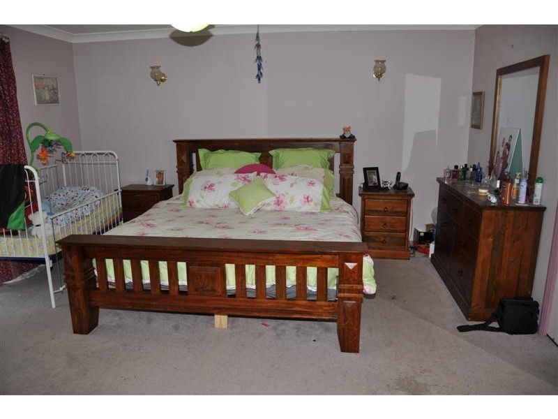 1 Glenair Avenue, West Nowra NSW 2541