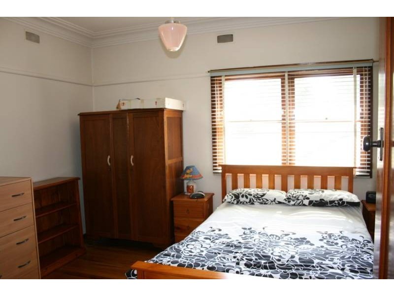 6 Ryan Avenue, Nowra NSW 2541