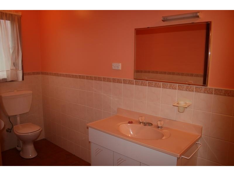 475 Princes Highway, Bomaderry NSW 2541