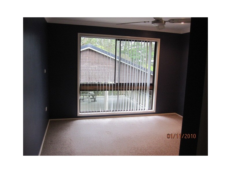 8 Numrock Street, Bomaderry NSW 2541