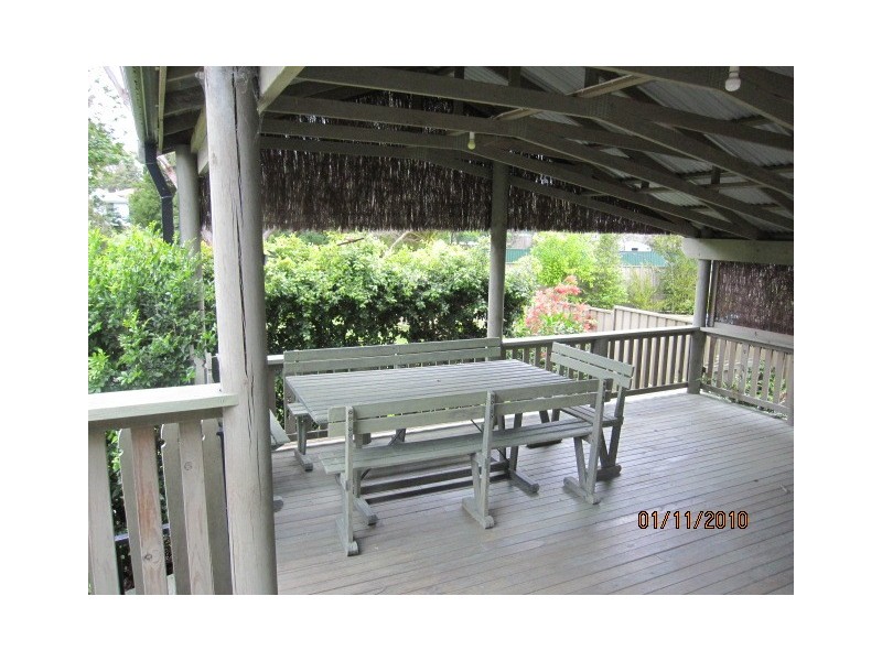 8 Numrock Street, Bomaderry NSW 2541