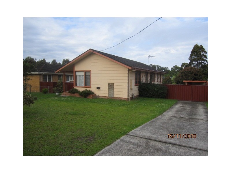 33 McDonald Avenue, Nowra NSW 2541