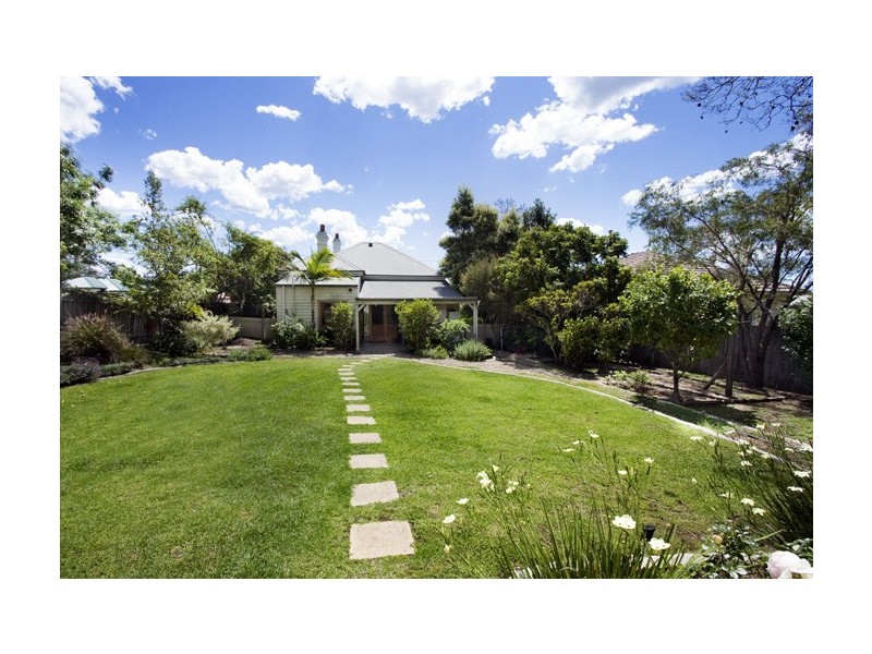 32 Worrigee Street, Nowra NSW 2541