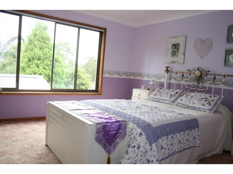 10 Hockey Street, Nowra NSW 2541