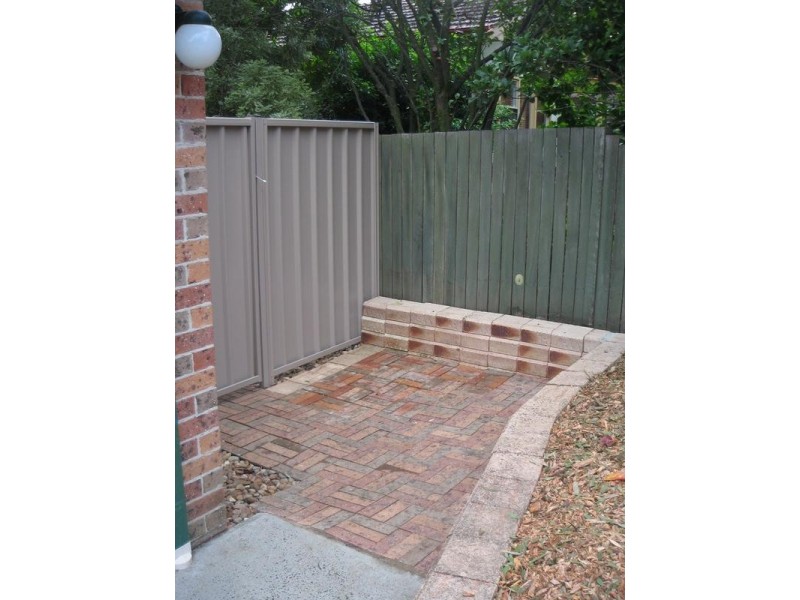 2/187 Illaroo Road, North Nowra NSW 2541