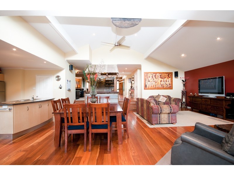 10 Nunkeri Place, North Nowra NSW 2541