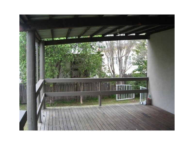 2/14 Dalwah Street, Bomaderry NSW 2541