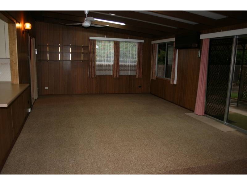 441 Princes Highway, Bomaderry NSW 2541