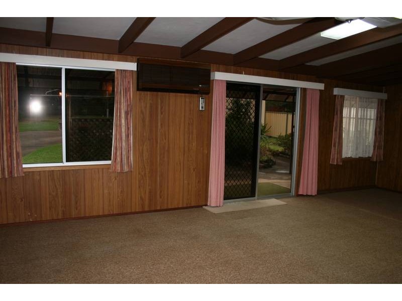 441 Princes Highway, Bomaderry NSW 2541