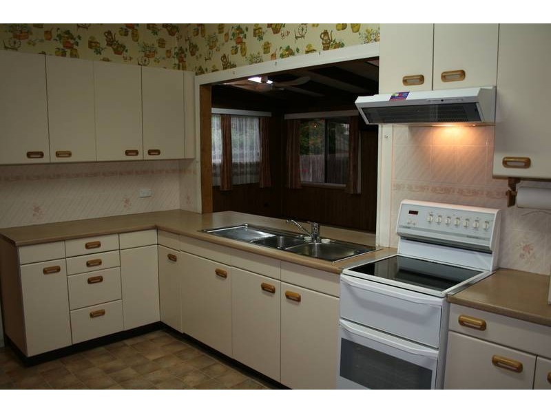 441 Princes Highway, Bomaderry NSW 2541