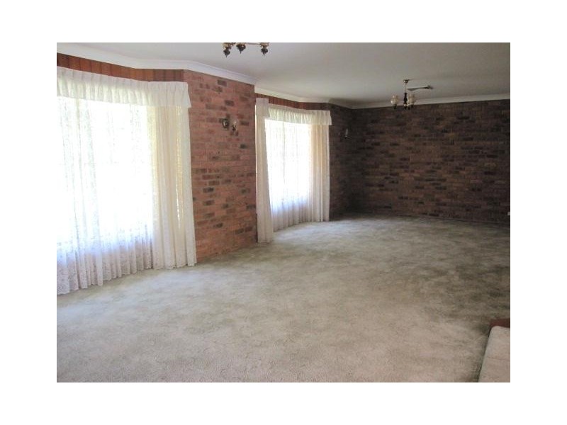 38 Abernethy’s Lane, Meroo Meadow NSW 2540