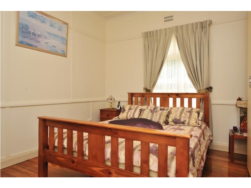 55 Moss Street, Nowra NSW 2541