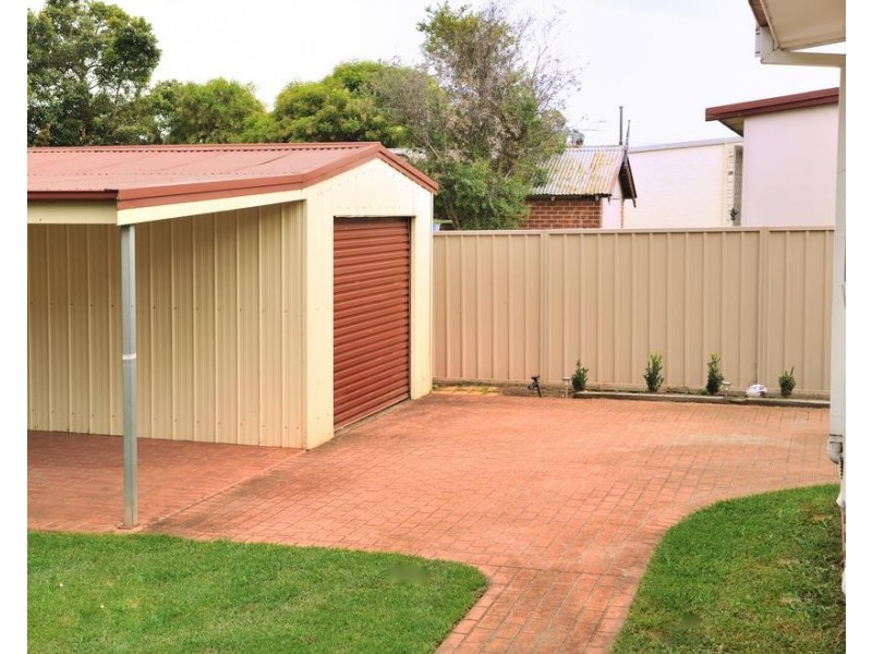 55 Moss Street, Nowra NSW 2541