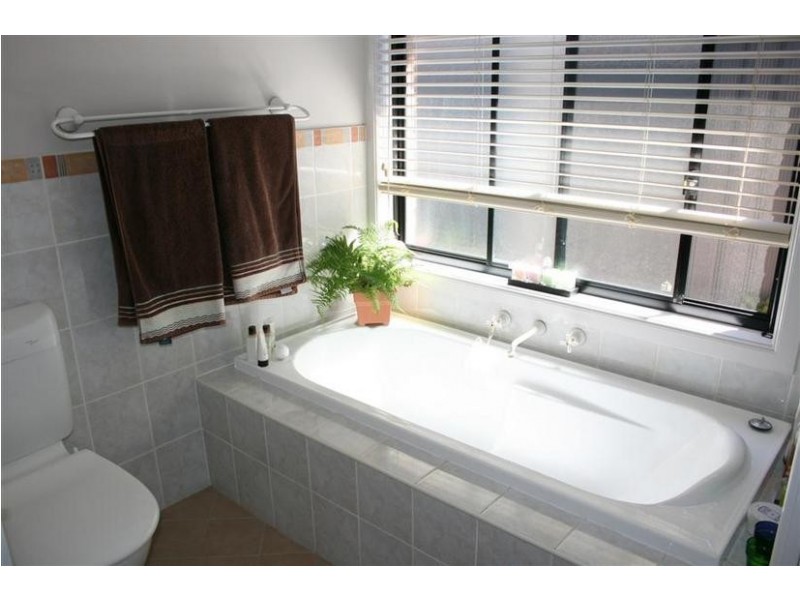 Meroo Meadow NSW 2540