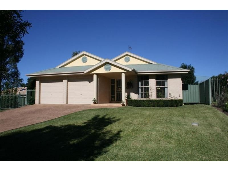 66 Sheraton Circuit, Bomaderry NSW 2541