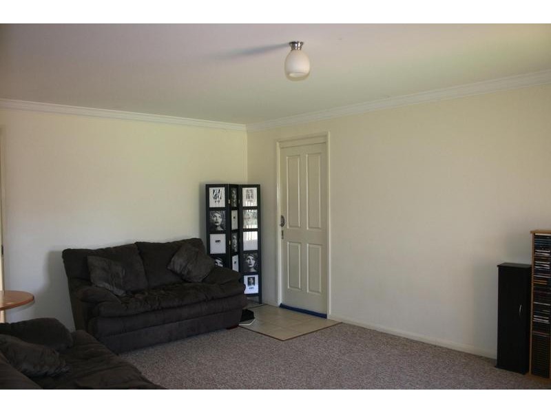 11 Hannah Place, Worrigee NSW 2540