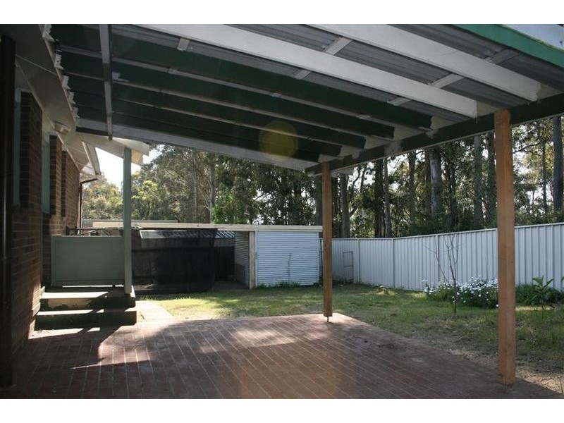 19 Taranna Crescent, Nowra NSW 2541
