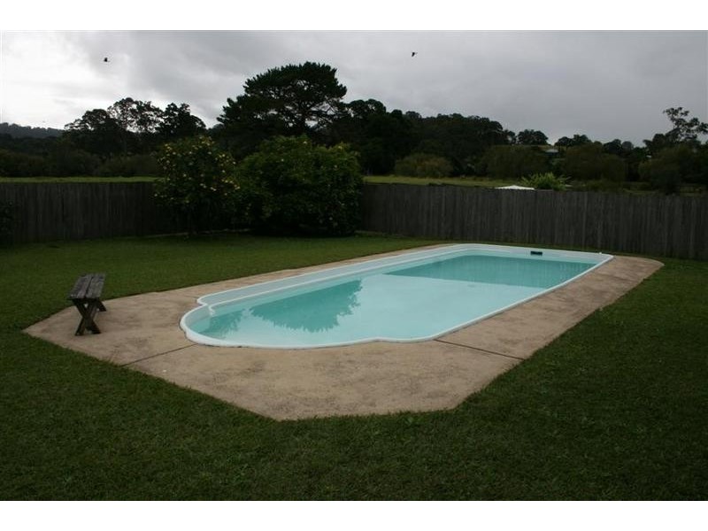 B660 Princes Highway, Jaspers Brush NSW 2535