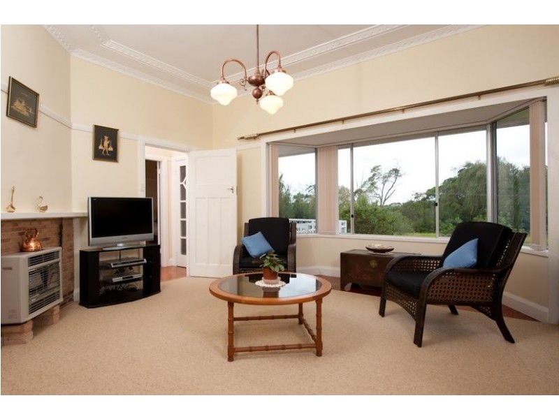 660B Princes Highway, Jaspers Brush NSW 2535