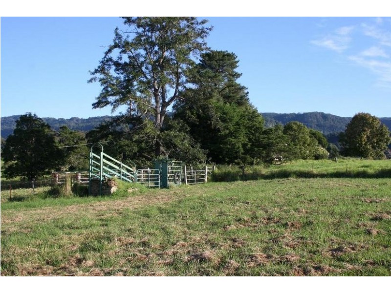 660B Princes Highway, Jaspers Brush NSW 2535