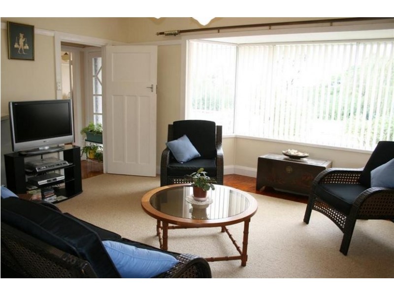 #660b Princes Highway, Jaspers Brush NSW 2535