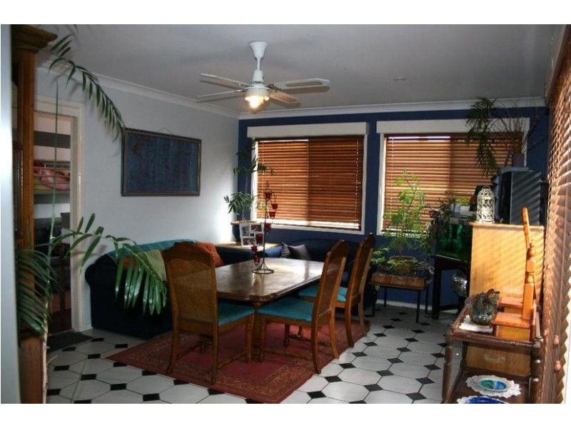 74 Sampson Crescent, Bomaderry NSW 2541