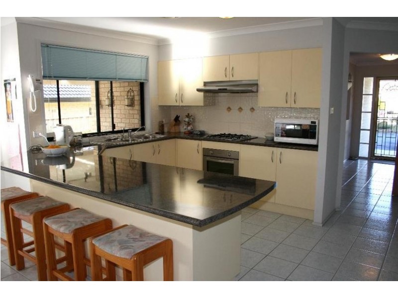 40 Kardella Avenue, Nowra NSW 2541