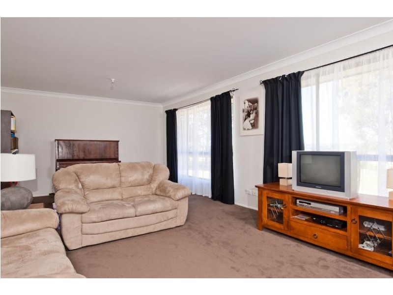 22D Aldous Place, Worrigee NSW 2540