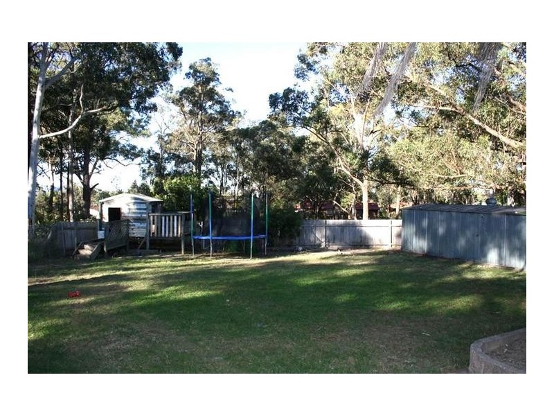 8 Stockley Close, West Nowra NSW 2541