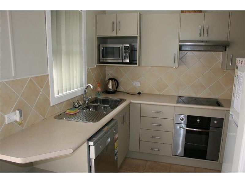 17 Mckay Street, Nowra NSW 2541