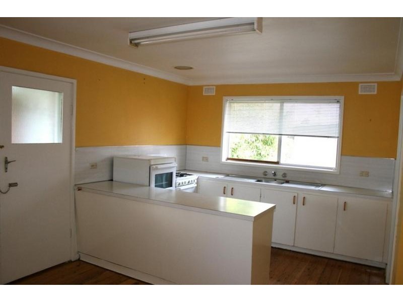 52 West Street, Nowra NSW 2541