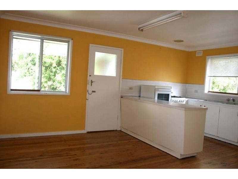 52 West Street, Nowra NSW 2541