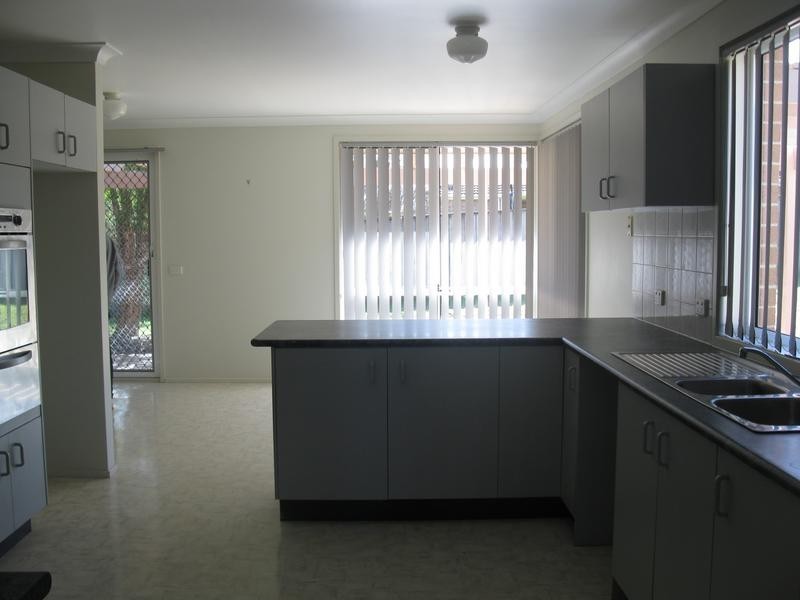 6 Parlour Close, North Nowra NSW 2541