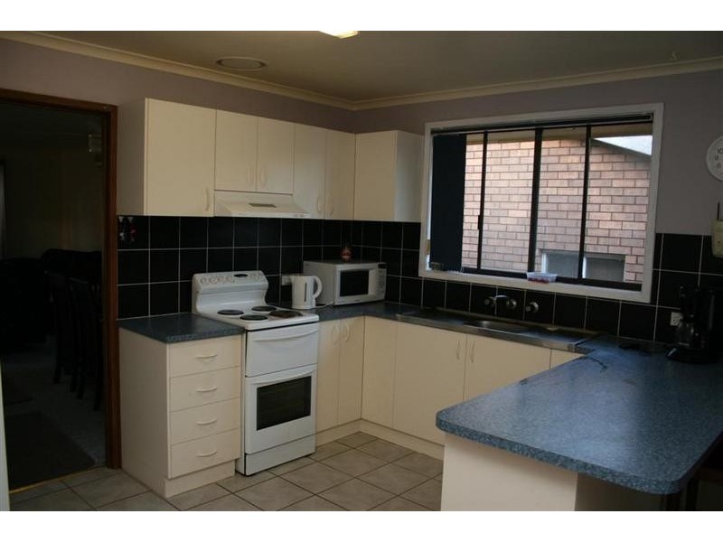 18 Barramundi Avenue, North Nowra NSW 2541