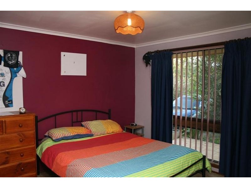 18 Barramundi Avenue, North Nowra NSW 2541