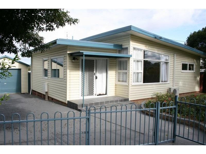 110 Illaroo Road, North Nowra NSW 2541