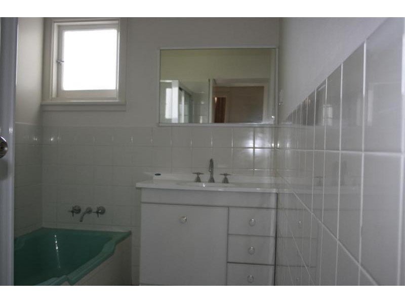 110 Illaroo Road, North Nowra NSW 2541