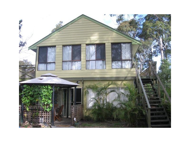 16 Walmer Avenue, Sanctuary Point NSW 2540