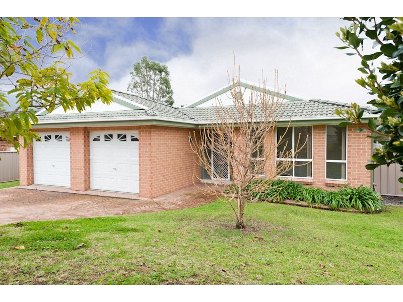 6 Gardenia Crescent, Bomaderry NSW 2541
