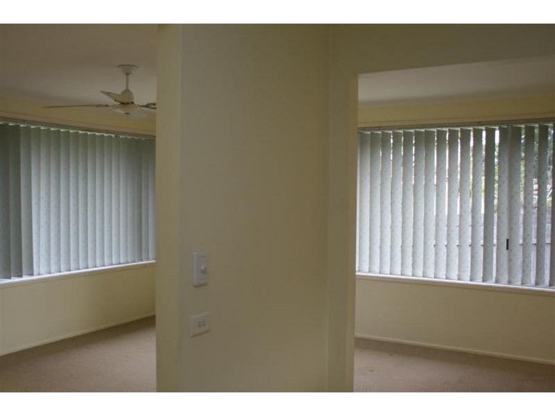 6 Asquith Close, North Nowra NSW 2541