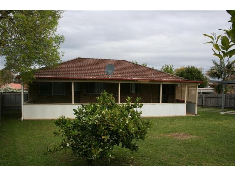 6 Asquith Close, North Nowra NSW 2541