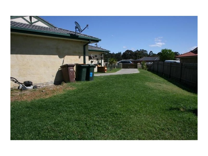 8 Hesperus Close, Nowra NSW 2541