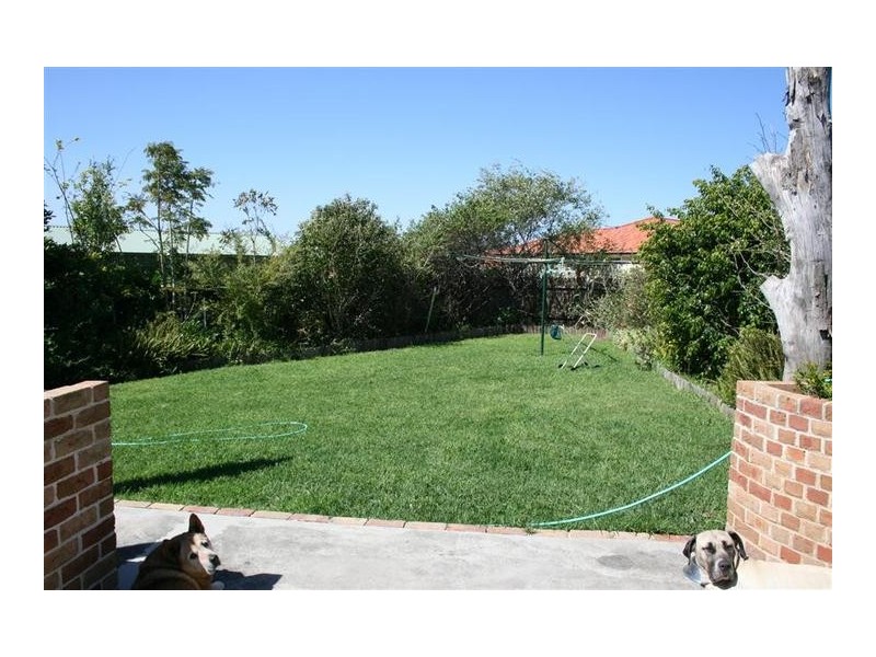 8 Hesperus Close, Nowra NSW 2541