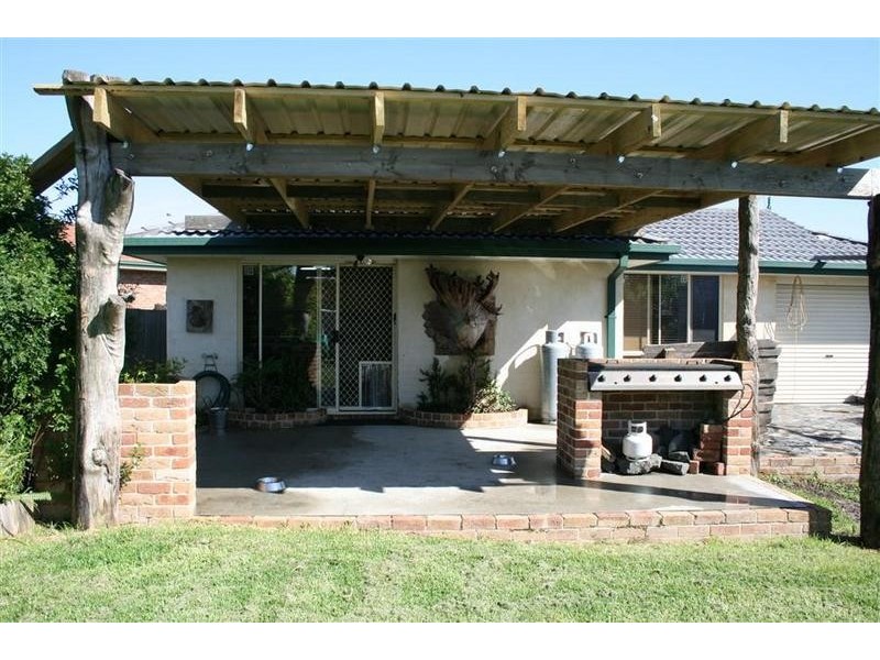 8 Hesperus Close, Nowra NSW 2541