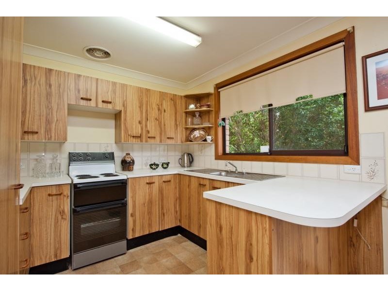 15 Philip Drive, North Nowra NSW 2541