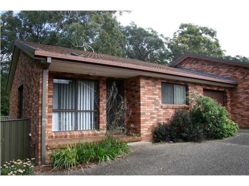 4/5 David Place, Bomaderry NSW 2541
